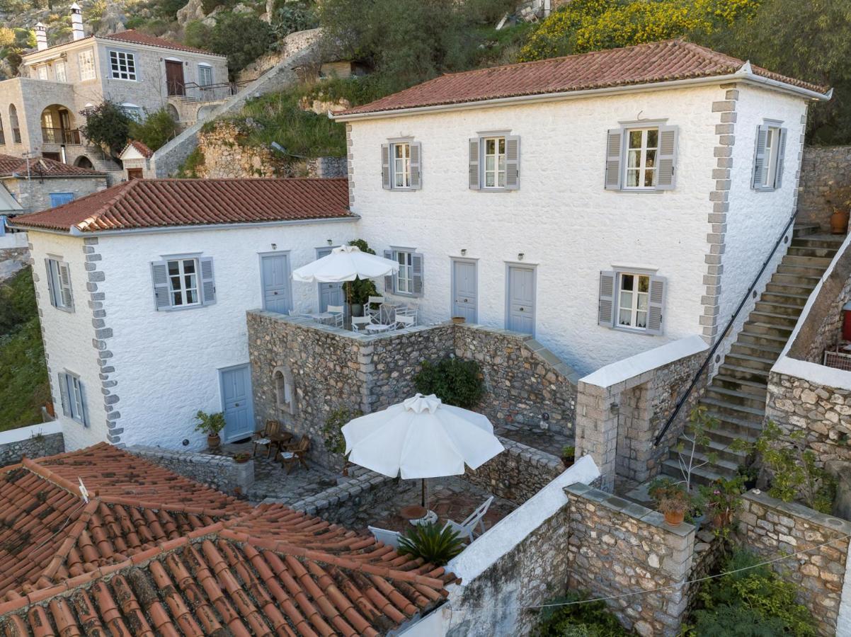 Nereids Guesthouse Hydra  Exteriör bild