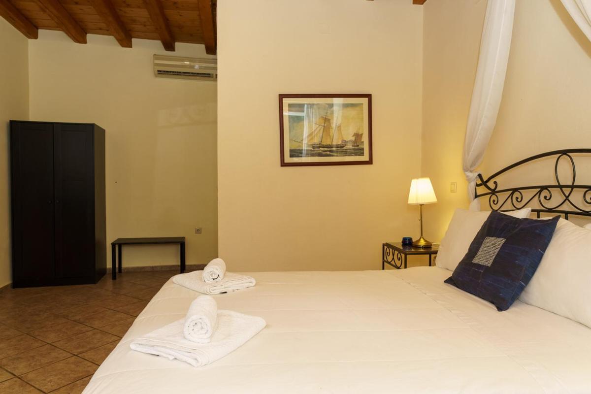 Nereids Guesthouse Hydra  Exteriör bild