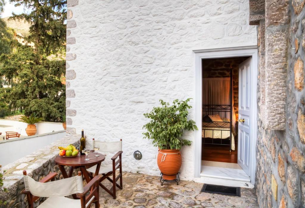 Nereids Guesthouse Hydra  Rum bild