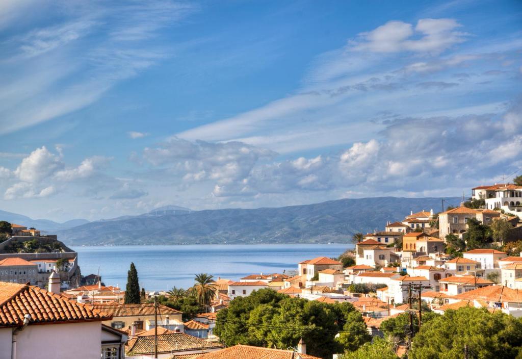 Nereids Guesthouse Hydra  Exteriör bild