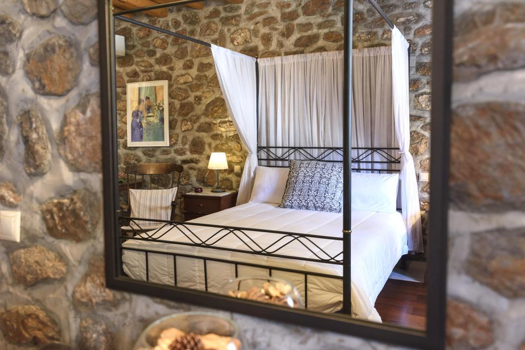 Nereids Guesthouse Hydra  Exteriör bild